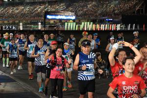 BIB: 
                            <button type="button" onclick="openModal(23881576)" class="btn btn-primary btn-sm float-right btn-popup" data-toggle="modal" data-target=".modal-high-quality">
                        <i class="fas fa-shopping-cart"></i> Add to Cart
                    </button>
                                            <button type="button" onclick="isThisMe(23881576, true)" class="btn btn-success btn-sm float-right btn-popup btn-isme hidden" data-toggle="tooltip" data-placement="bottom" title="นี่คือรูปของคุณใช่ไหม คลิกที่นี่เพื่อเอาเข้าอัลบั้ม">
                        <i class="fas fa-plus"></i> Add to album
                    </button>
                    <button type="button" onclick="isThisMe(23881576, false)" class="btn btn-warning btn-sm float-right btn-popup btn-isnotme hidden">
                        <i class="fas fa-ban"></i> Remove from album
                    </button>